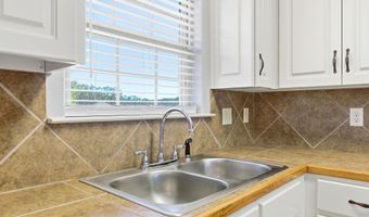151 Weathering Dr, Austin, AR 72007