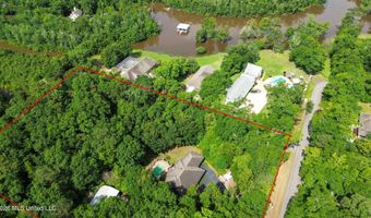 13293 Riverland Dr, Biloxi, MS 39532