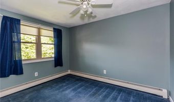 12 Twin Leaf Trl, Narragansett, RI 02874