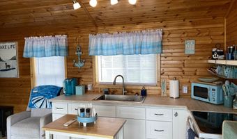 107 Hunter Rd N, Alburgh, VT 05440