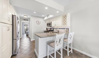 401 Bay Shore Dr 18B, Barnegat, NJ 08005