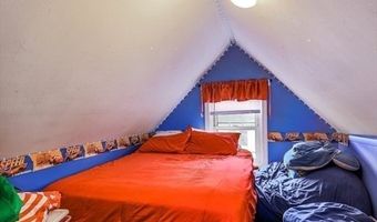 951 Canterbury St, Boston, MA 02131