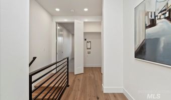 3243 W Moore St, Boise, ID 83702