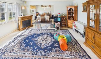 415 Redbud Dr, Ashland, KY 41102