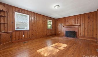 2120 Amesbury Ave, Charlotte, NC 28205