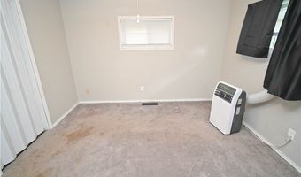 446 S Edgehill Ave, Austintown, OH 44515