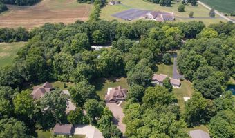 2850 Lee Marie Dr, Adrian, MI 49221