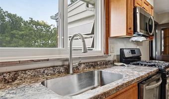 2207 Ridgevue Ave, Aliquippa, PA 15001