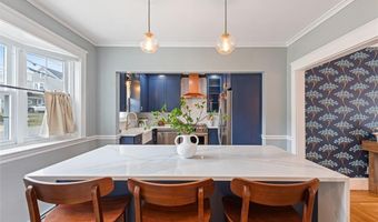 34 Burnett St, Johnston, RI 02919