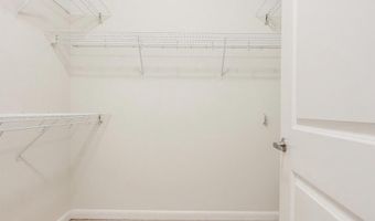 1021 N GARFIELD St 318, Arlington, VA 22201