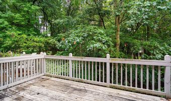 39 W Aspen Way, Aberdeen, NJ 07747