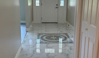 104 LAKE FRONT Dr, Dover, DE 19904