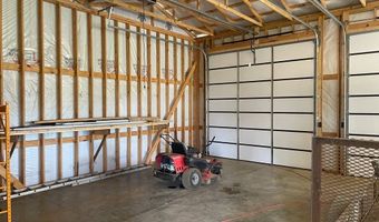 350 S High St, Albany, KY 42602