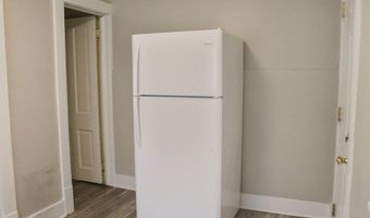 328 W 4th St, Ashland, OH 44805