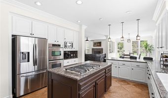 2477 Saffron Gln, Escondido, CA 92029