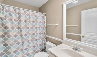 4020 Bunker Hill Dr, Algonquin, IL 60102