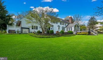 1576 RIVER Rd, New Hope, PA 18938