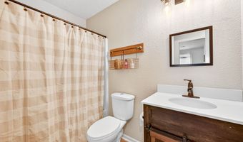 8138 Maple Stream Blvd, Indianapolis, IN 46217