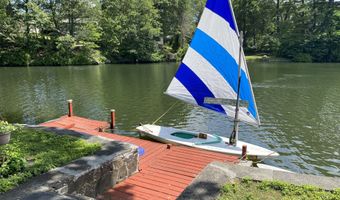 12 Pine Point Dr, Bridgeport, CT 06606