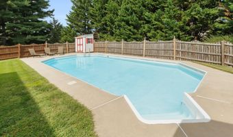 8 WORTHAM Ct, Bear, DE 19701