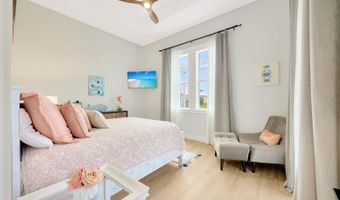 615 R MIRABAY Blvd, Apollo Beach, FL 33572