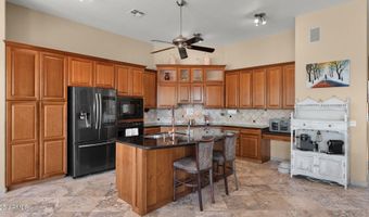 6423 E MARIA Dr, Cave Creek, AZ 85331