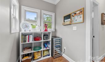 118 Houston St, Asheville, NC 28801