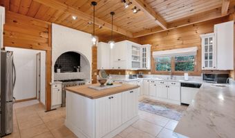 667 COUNTY RD 4240, Arley, AL 35541