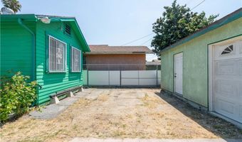 820 W 50th St, Los Angeles, CA 90037