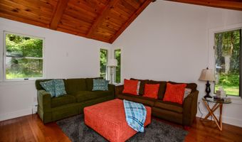 162 YMCA Rd, Becket, MA 01223