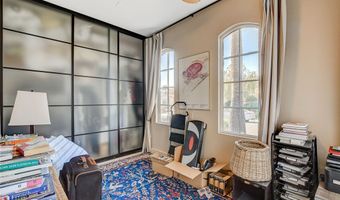 5152 Vincitor St, Las Vegas, NV 89135