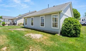 84 CHAIN Blvd, Bayville, NJ 08721