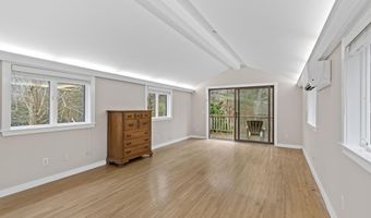 29 Sturgis Ln, Barnstable, MA 02630