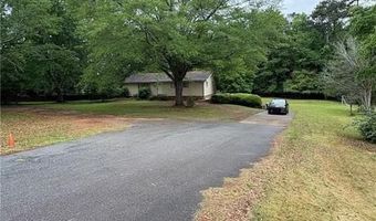 4897 Lou Ivy Rd, Peachtree Corners, GA 30096
