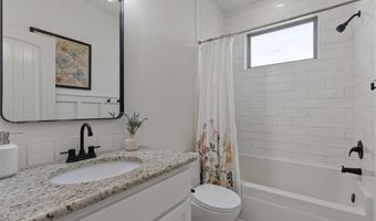 3900 SW Layton Rd, Bentonville, AR 72713