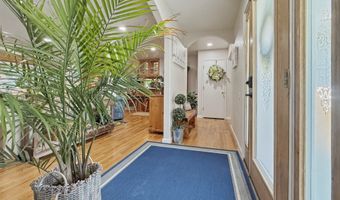 1099 PARKVIEW Dr, Brookings, OR 97415