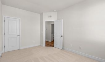 42131 SHINING STAR Sq, Ashburn, VA 20148