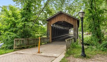 645 Greenslate Dr SE, Ada, MI 49301
