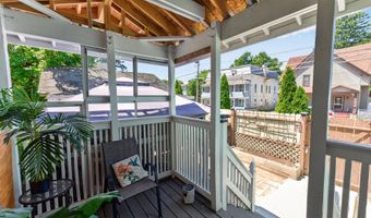 41 Chestnut St, Amsterdam, NY 12010
