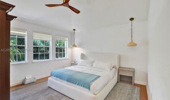 3690 NE 199th St 3690, Aventura, FL 33180