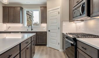 650 NW 28TH St, Battle Ground, WA 98604