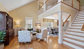 10 Ellsworth Village Rd 10, Acton, MA 01720