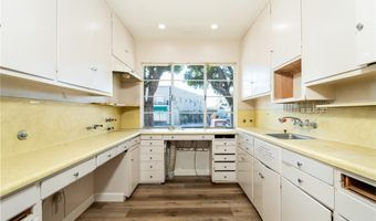 2028 Lake Ave, Altadena, CA 91001