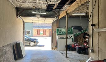 920-924 Parriott St, Aplington, IA 50604