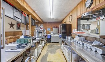 2447 Military Ave, Baxter Springs, KS 66713