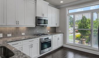 4011 DUNWOODY Trce, Atlanta, GA 30338