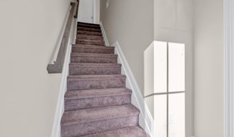 14 Mill Creek Ct, Bayville, NJ 08721