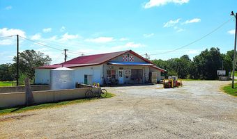 3177 St Highway T, Ava, MO 65608