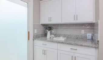 1892 Lindsay Ln, Ann Arbor, MI 48104