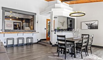 1717 Pine Lakes Ranch Dr, Cascade, ID 83611